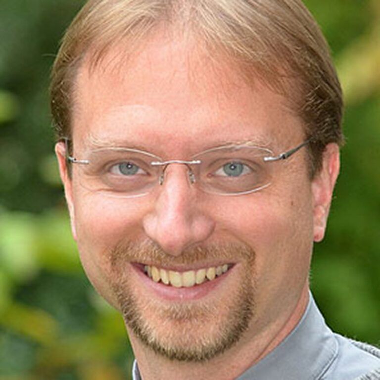 Dr. Andreas Schmidt